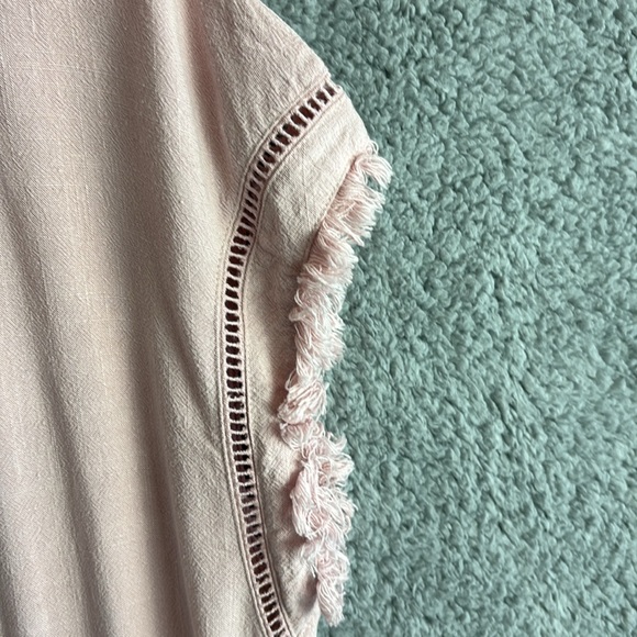 Sundance Top Pale Pink Medium Linen Blend Fringe Details - Picture 4 of 6
